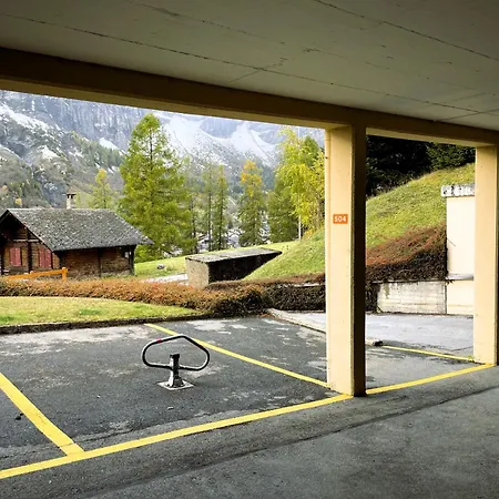 Cozy Alpine In With Mountain View Leukerbad