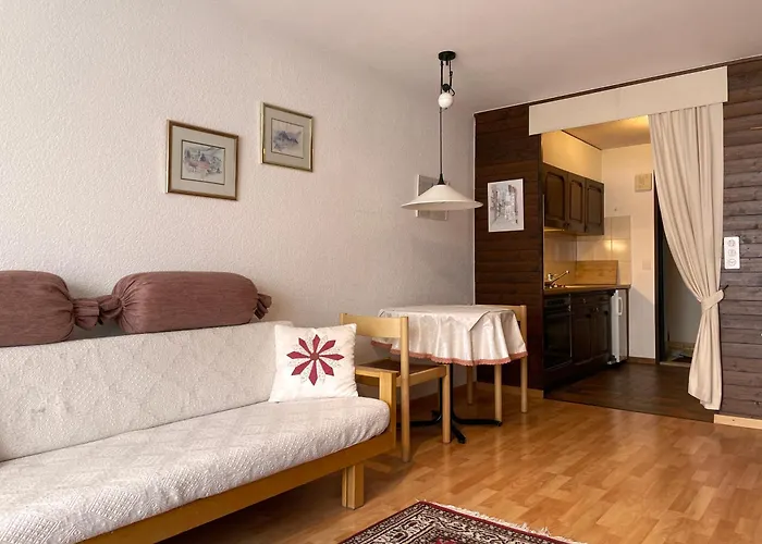 Retro Alpine - Terrace With Mountain View *