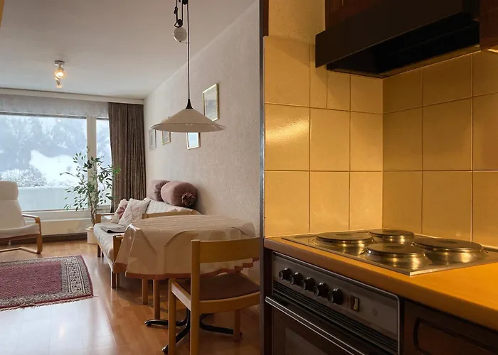 Retro Alpine - Terrace With Mountain View Apartament