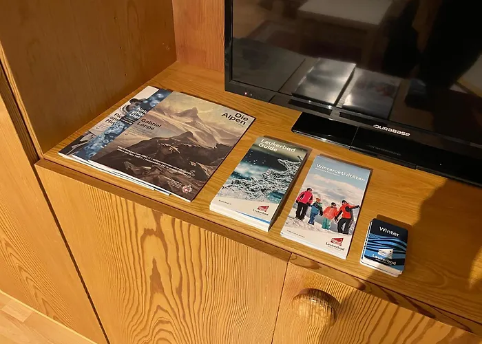 Retro Alpine - Terrace With Mountain View *